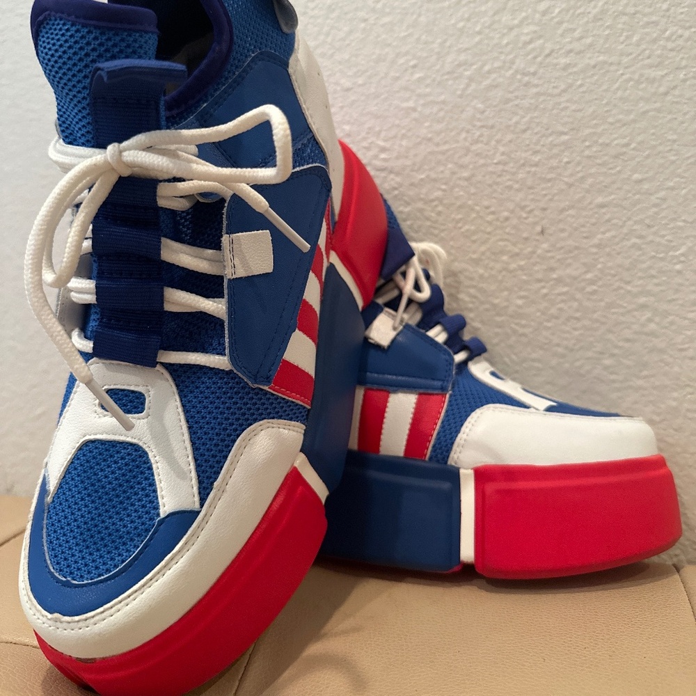 Anthony Wang Red White and Blue CRANBERRY 01 - BLUE